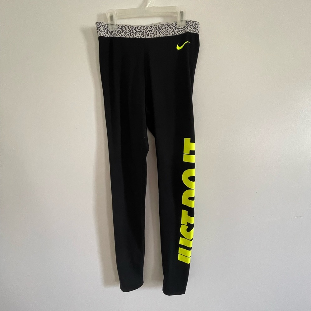 Nike running pants 🖤
